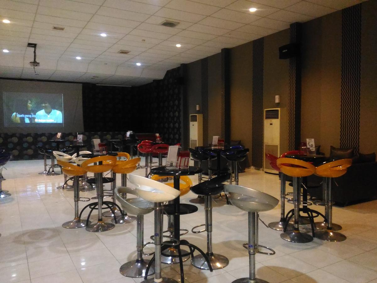 Grand Royal Taliwang Hotel מראה חיצוני תמונה