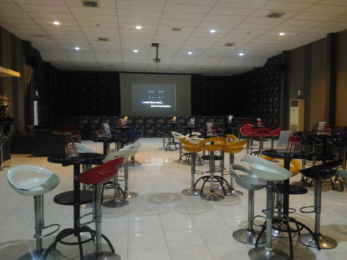 Grand Royal Taliwang Hotel מראה חיצוני תמונה